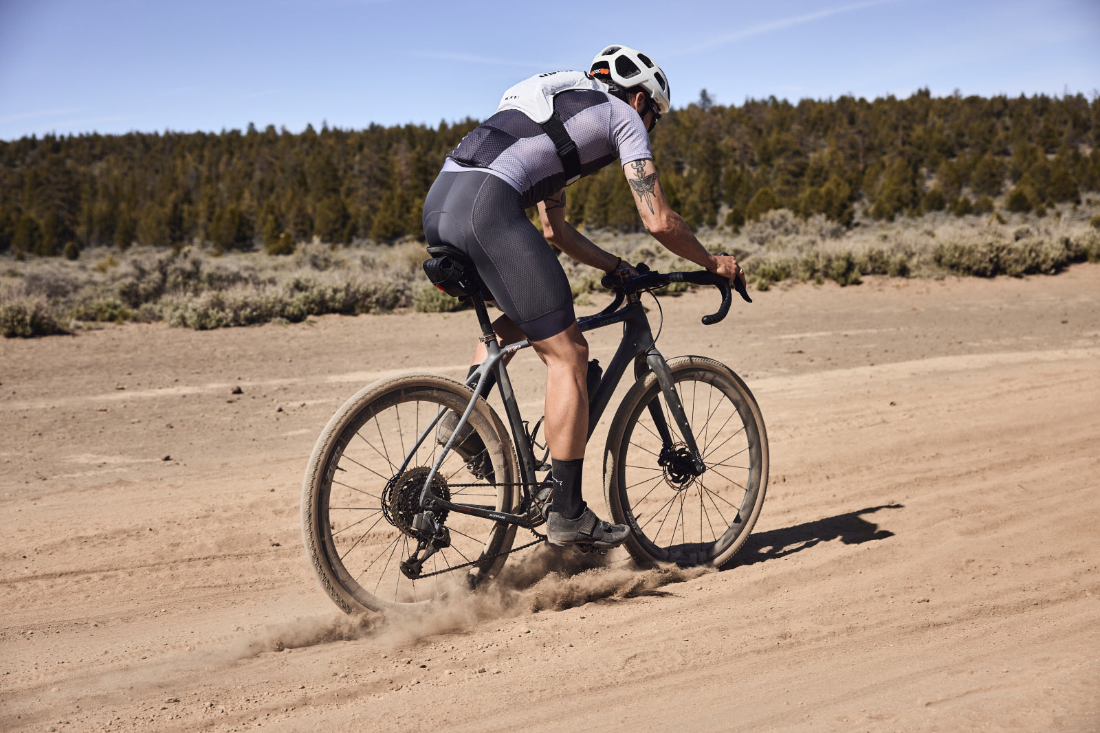 USWE Race 2.0 Trinkrucksack Gravel Radfahrer mit Rucksack